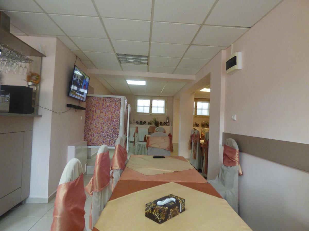 Gura Padurii Hotel Sinaia Bagian luar foto